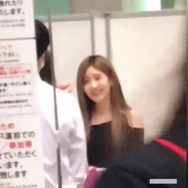 아이즈원 김민주 실물 느낌.gif | 인스티즈