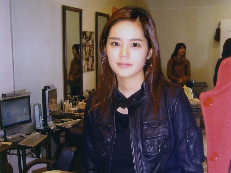 지금 수지 설리 크리스탈 손나은 서지수 슬기 혜리 나이에 결혼한 여배우 | 인스티즈