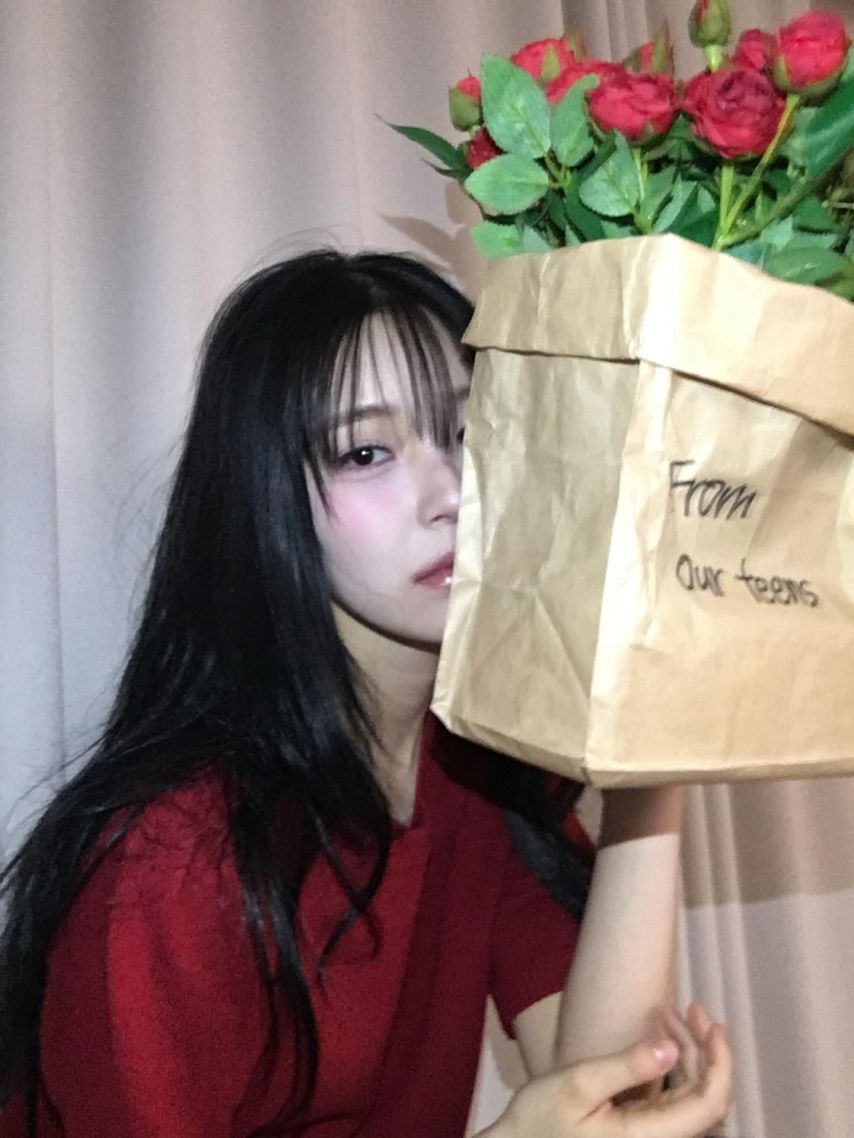 요망한 프로미스나인 백지헌 근황.jpg | 인스티즈