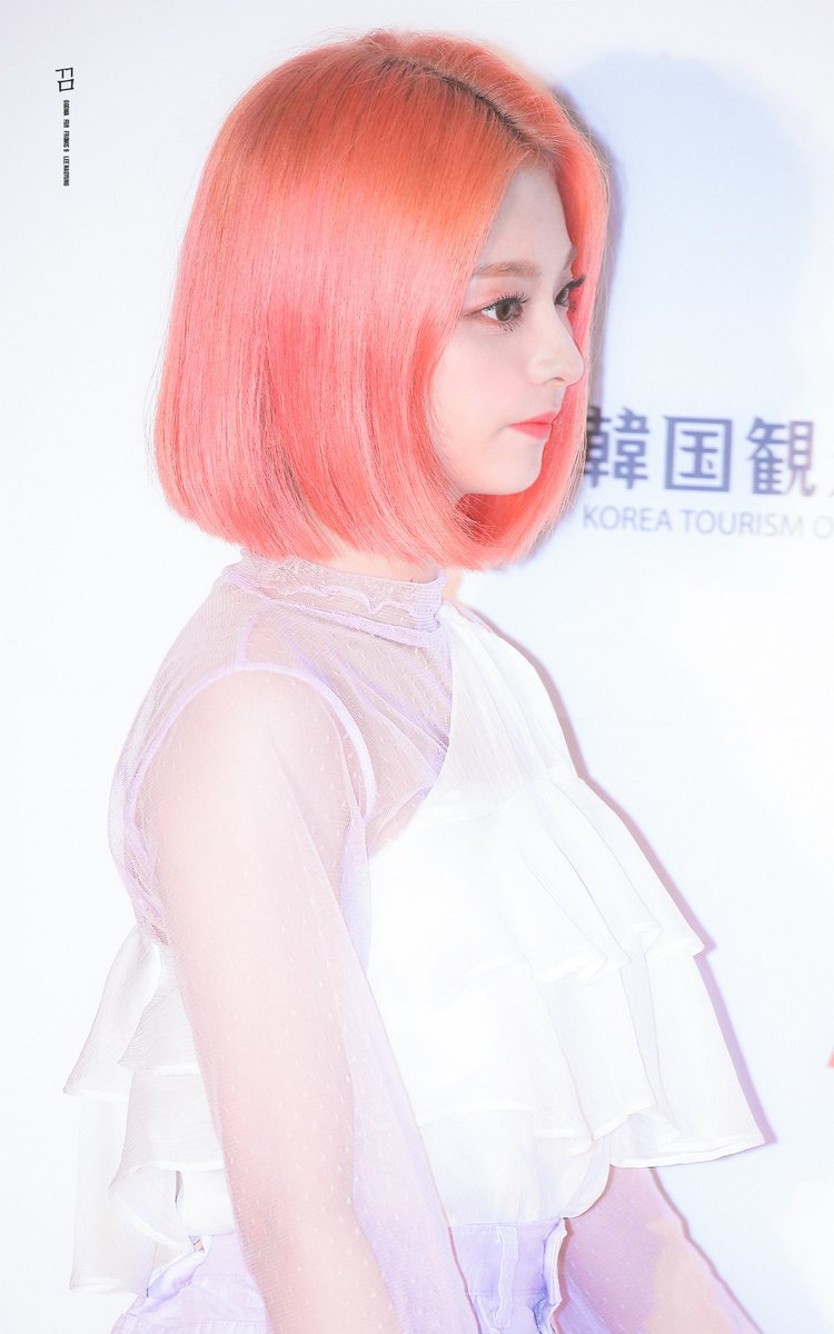 핑크머리한 프로미스나인 이나경 미모 근황.jpgif | 인스티즈