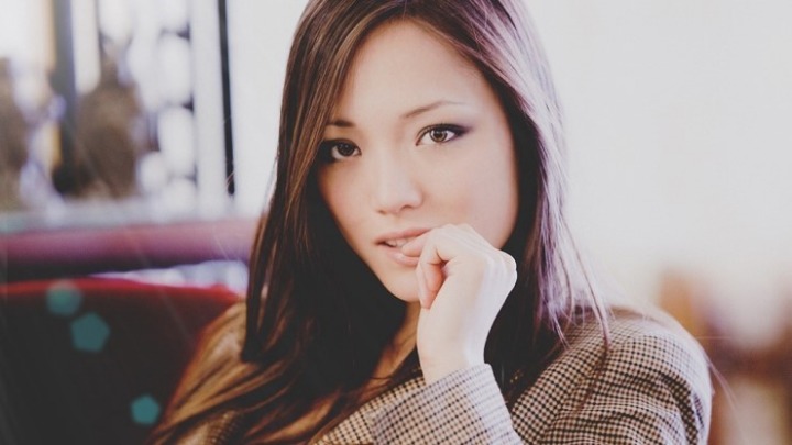 오묘한 매력의 한국계 프랑스인 혼혈배우 | 인스티즈