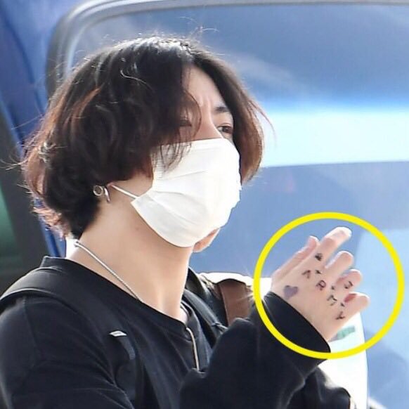 방탄소년단 정국이 여자를 백허그한 사진이 쏘아올린 공.jpg | 인스티즈