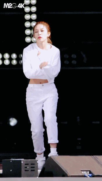 [레드벨벳] 슬기 허리 굵기 실감 짤... | 인스티즈