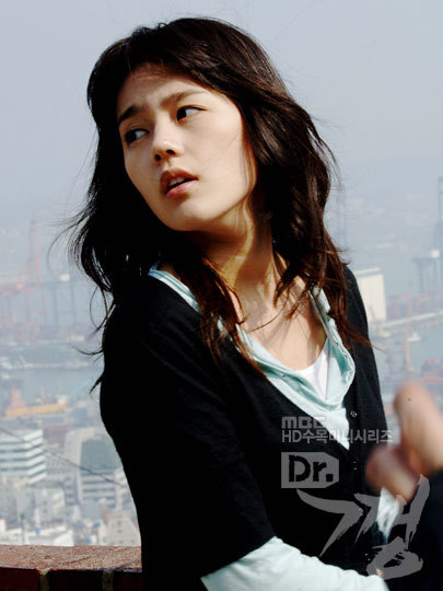 지금 수지 설리 크리스탈 손나은 서지수 슬기 혜리 나이에 결혼한 여배우 | 인스티즈