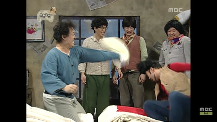 [무한도전] 맘 상할 일이 절대 없다는 베개싸움하는 멤버들ㅋㅋㅋㅋㅋ | 인스티즈