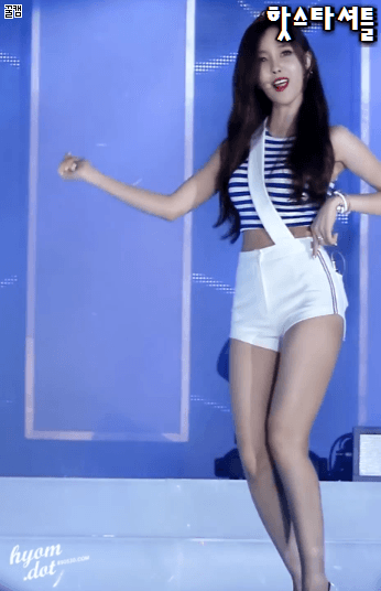 슬랜더 몸매 효민.gif | 인스티즈