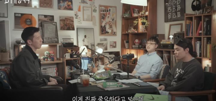 뉴진스는 서사가 없어서 코어팬 결집이 어렵다는 우키팝(음악 평론 유튜버) | 인스티즈