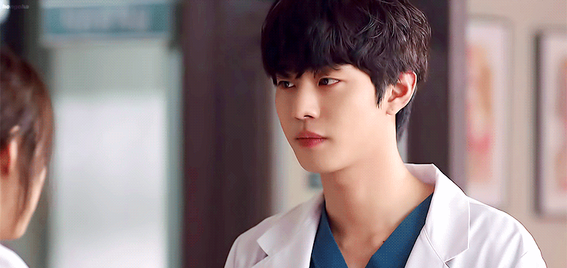 작품마다 살 쪘다 빠졌다 오지는 안효섭.gif | 인스티즈