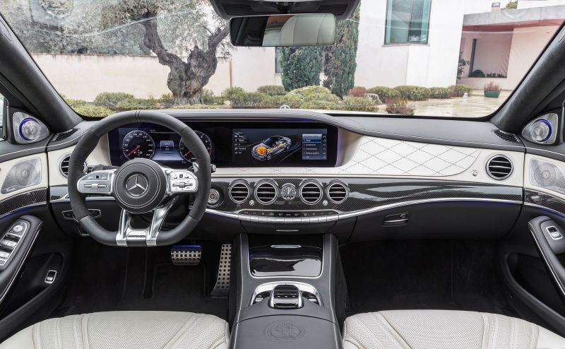 포르쉐 파나메라 vs 벤츠 S클래스 | 인스티즈