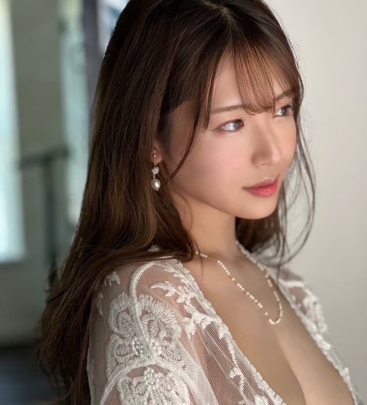 오늘 1월 데뷔작 나왔는데 평이 좋은 AV 신인 배우 | 인스티즈