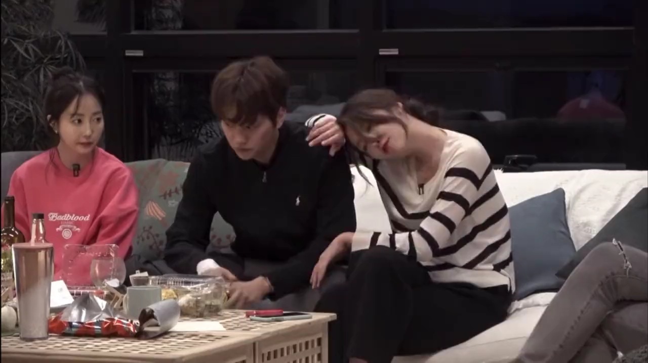 [환승연애2] 스킨십하는 해은현규 보고 빡친 규민 | 인스티즈