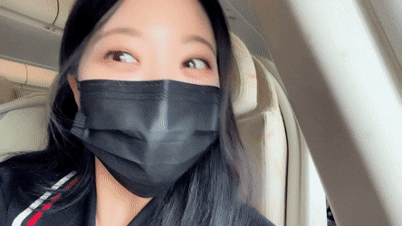 난생 처음으로 해외에 가게돼서 신난 아이돌 | 인스티즈