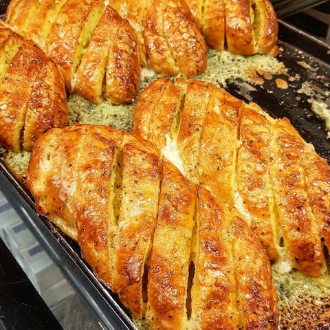 역사적이고 기나 긴 전쟁의 서막, 떡순이 vs 빵순이 | 인스티즈