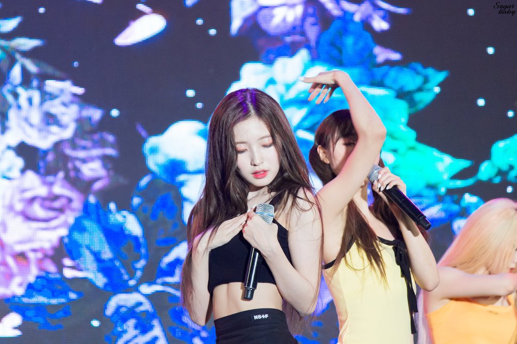 분위기있는 오마이걸 아린이.jpgif | 인스티즈