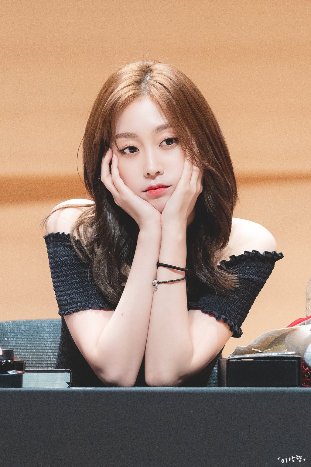 러블리즈의 사막여우 서지수.jpg | 인스티즈