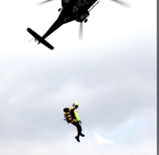 이국종 교수님을 아시나요? 호옥시나 크게 사고나면..무조건 이분에게 가야 살수있어요.. 이국종교수님에 대한 모든것(개인후원계좌포함)모음집!+아버지 이국종 | 인스티즈