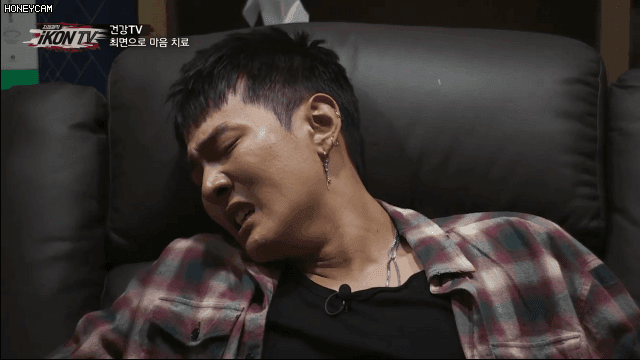 최면으로 어릴 때 돌아가신 아버지를 만난 아이돌....jpgif (영상) | 인스티즈