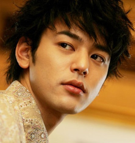우리나라 배우들이랑 같이 작품도 많이하고 일본남배우중에 얼굴은 개인적으로 제일 잘생겼다고 생각하는 배우 | 인스티즈