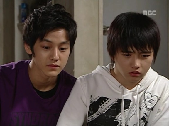 [거침없이하이킥] 민용이 옥탑방에 감금된 남자들ㅋㅋㅋㅋㅋ.jpg | 인스티즈