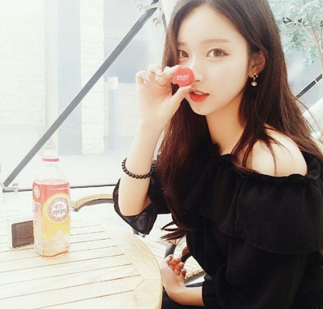 아이유 닮았다는 98년생 처자.jpg | 인스티즈