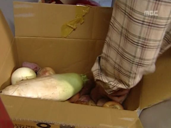 [거침없이하이킥] 민용이 옥탑방에 감금된 남자들ㅋㅋㅋㅋㅋ.jpg | 인스티즈