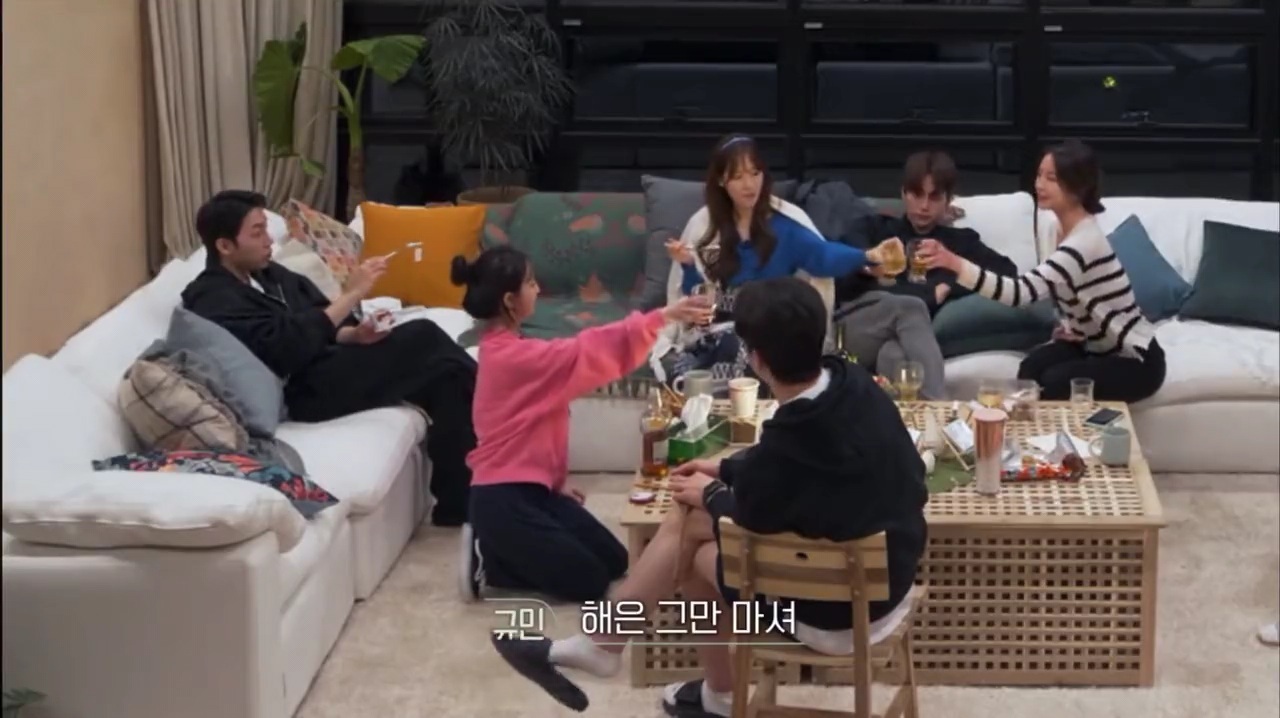 [환승연애2] 스킨십하는 해은현규 보고 빡친 규민 | 인스티즈