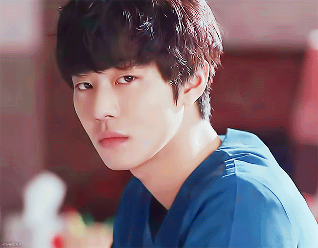 작품마다 살 쪘다 빠졌다 오지는 안효섭.gif | 인스티즈