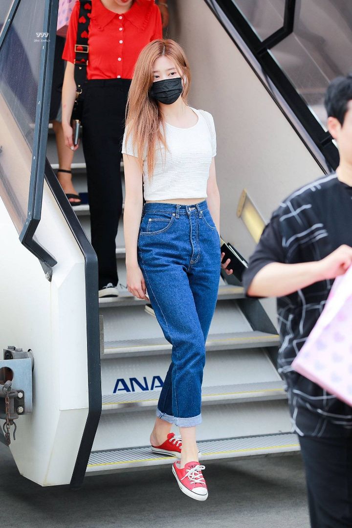 은근히 많은 여성들의 워너비 몸매로 꼽히는 김민주 | 인스티즈