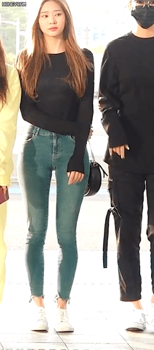 은근히 많은 여성들의 워너비 몸매로 꼽히는 김민주 | 인스티즈