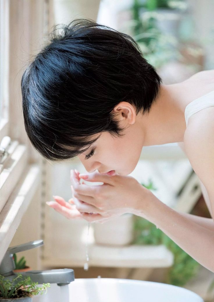 소속사가 여론 신경 안쓰고 과하게 광푸쉬해서 오히려 그게 독이 된 일본 연예인 | 인스티즈