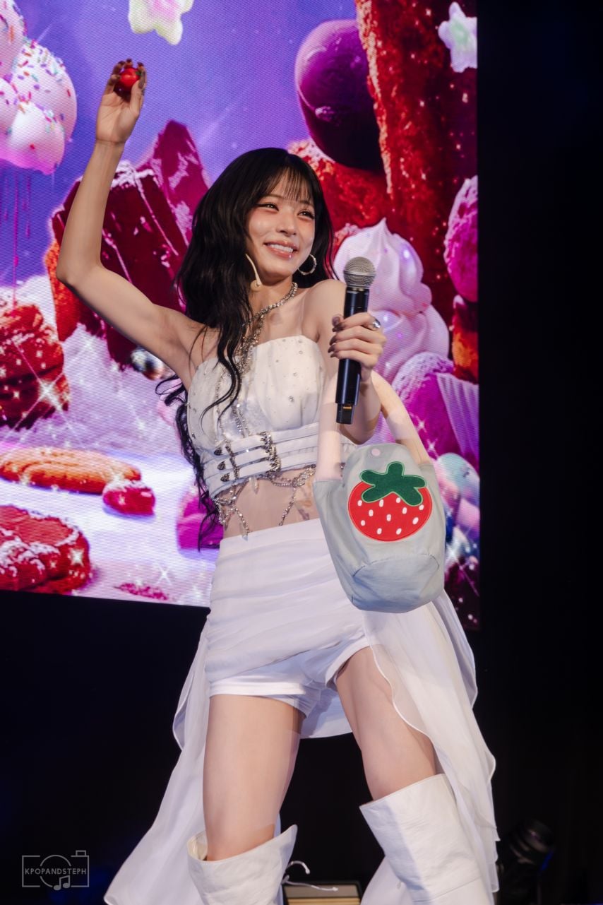 상견례 문전박대상 후로미스나인 이채영.jpg | 인스티즈
