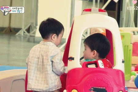  이서준 애기 아닐지도 몰라 .GIF | 인스티즈