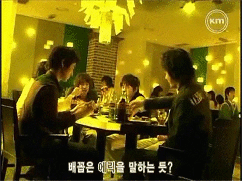 서양인이 생각하는 동양인 젓가락 스킬.gif | 인스티즈