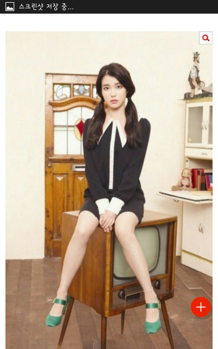아이유 로리타컨셉 제일 소름 돋은거 두가지 | 인스티즈