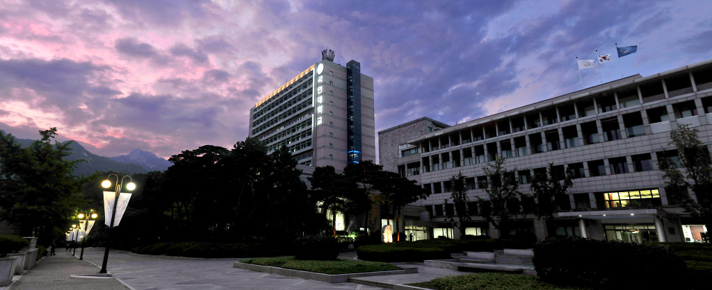 캠퍼스 이쁘기로 유명한 국민대학교.jpg | 인스티즈