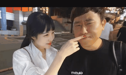 BJ기뉴다에게 반해버린듯한 스타걸 서연지 | 인스티즈