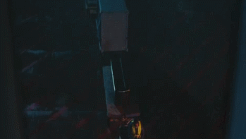 어떤 애기 어머님이 딸이 없어졌다고 비행기에서 난동을 부리시는 거에요.gif | 인스티즈