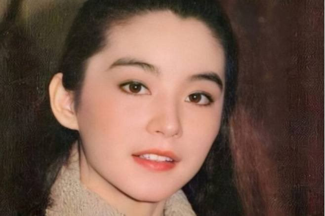 53년 전 임청하 교복 사진 | 인스티즈