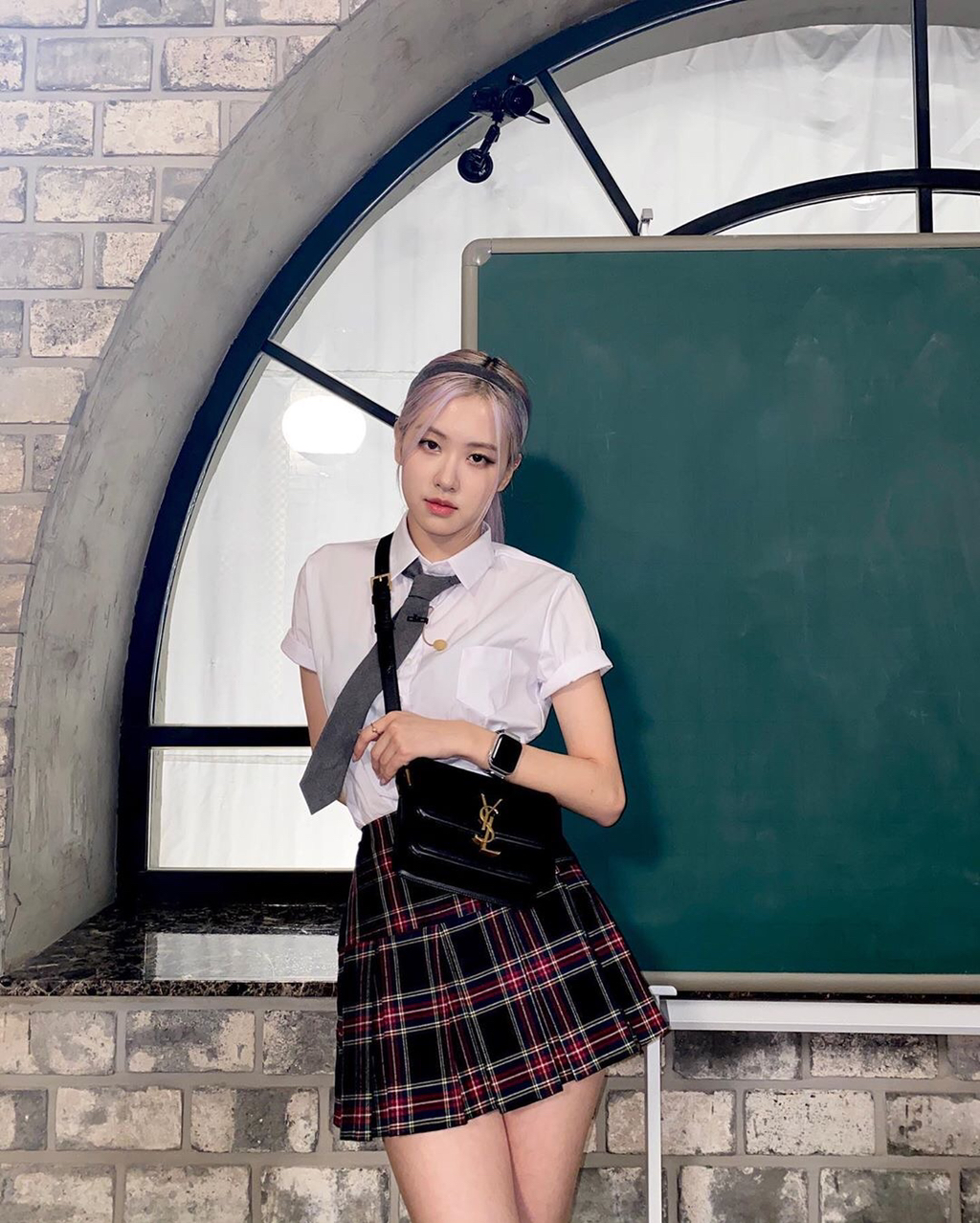 아이돌들의 애플워치 착샷을 모아모아 | 인스티즈