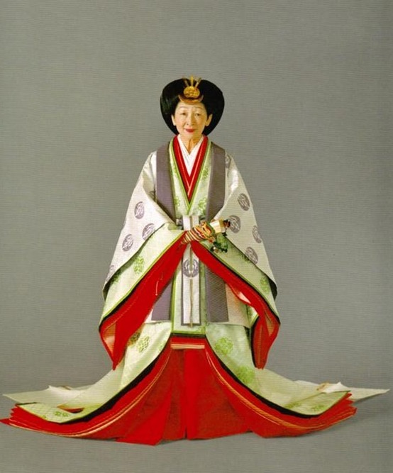 시월드의 위엄을 보여주는 일본 미치코왕후 | 인스티즈