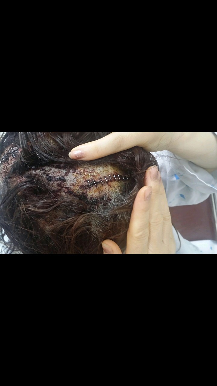 부모님이 살인청부를 당하셨습니다 (혐오주의) | 인스티즈