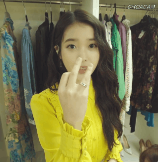 변신하는 아이유.gif | 인스티즈