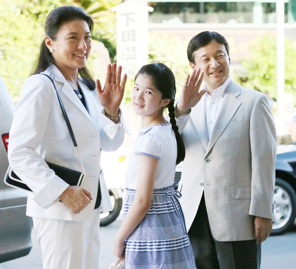 시월드의 위엄을 보여주는 일본 미치코왕후 | 인스티즈