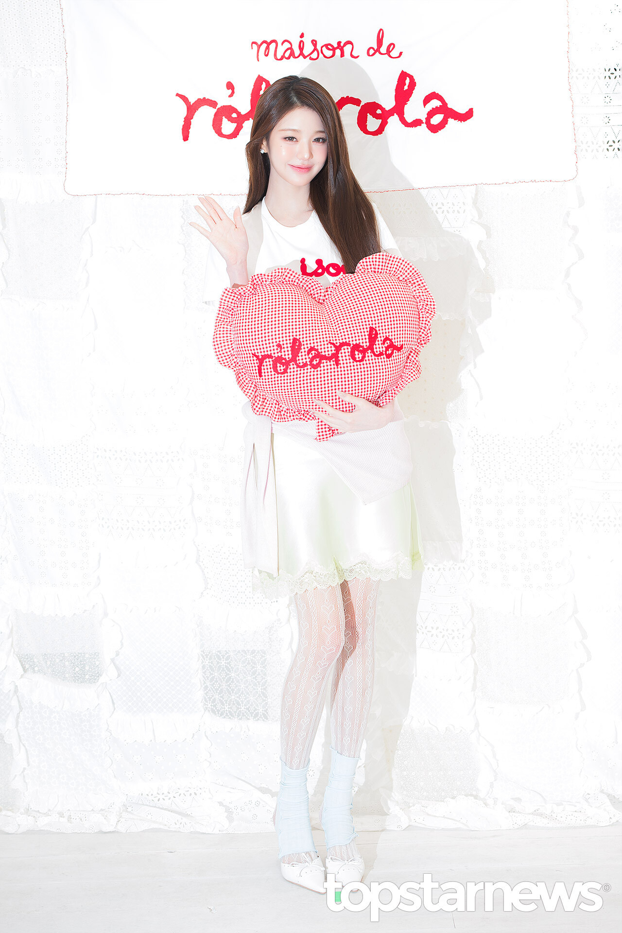 오늘자 로라로라 포토콜 아이브 장원영 기사사진 | 인스티즈