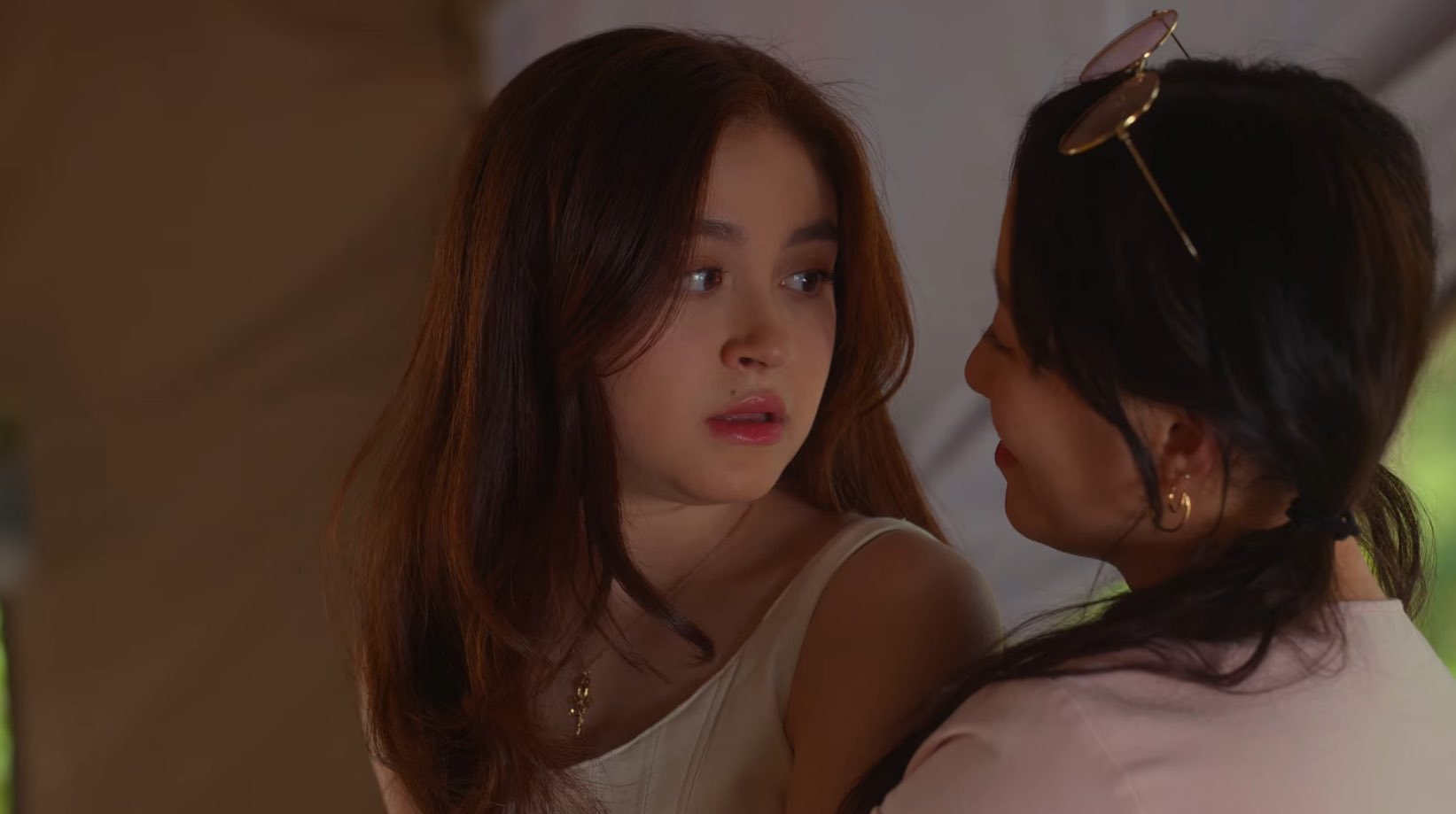 개막장인 한국 배경 미드라고 이슈였던 넷플릭스 엑스오키티 9줄 요약.jpg | 인스티즈