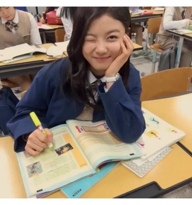 김유정 | 인스티즈