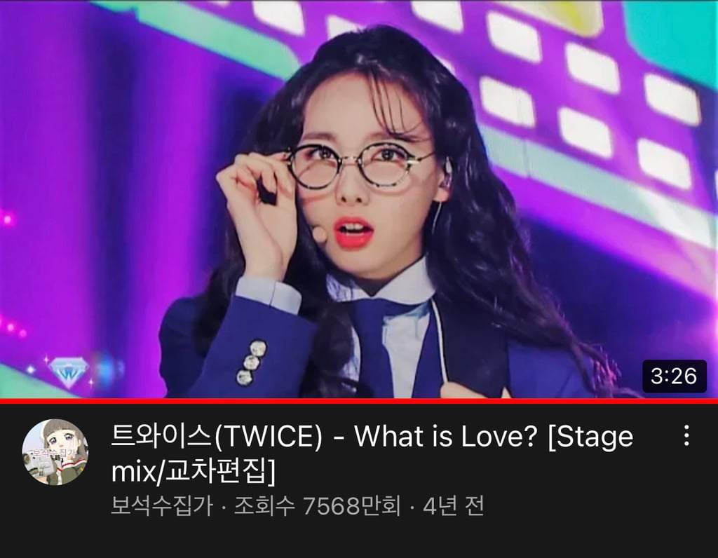 한번쯤은 봤을 트와이스 What is love? 교차편집 영상 근황 | 인스티즈