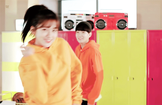안유진이 연습생 되고 1년동안 한일.gif (아이즈원) | 인스티즈