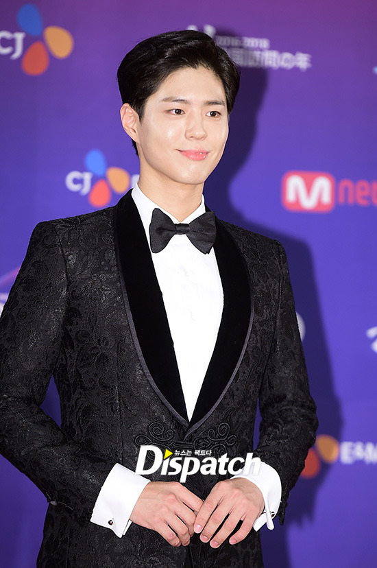 오늘자 옷 3벌 갈아입은 박보검.jpg | 인스티즈