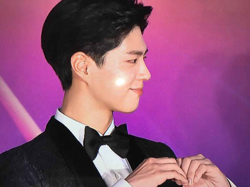 오늘자 옷 3벌 갈아입은 박보검.jpg | 인스티즈